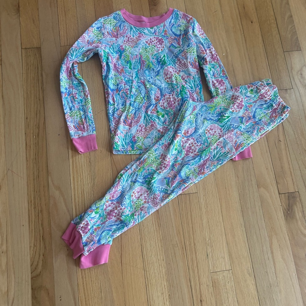 Lily Pulitzer Sz 10 Pajama Set